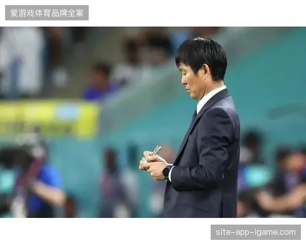 森保一在结束欧洲考察后表示，众多日本球员在欧洲联赛表现出色，增加了最终名单选择的难度